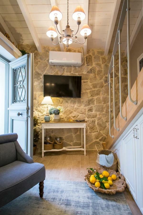 lianelia boutique village house Argyrades Extérieur photo